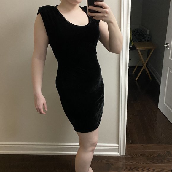 Black Velvet Material Girl Dress Size Large - Picture 2 of 10